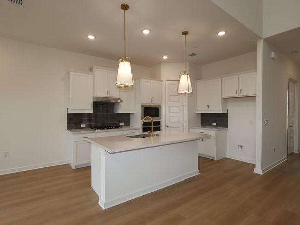 2036 Lolo LN, Leander TX 78641