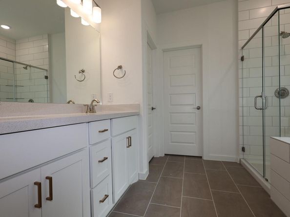 2036 Lolo LN, Leander TX 78641