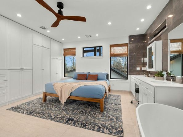 1208 Garden ST 1 & 2, Austin TX 78702