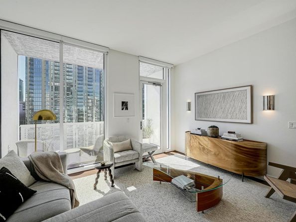 301 West Ave 2105, Austin TX 78701