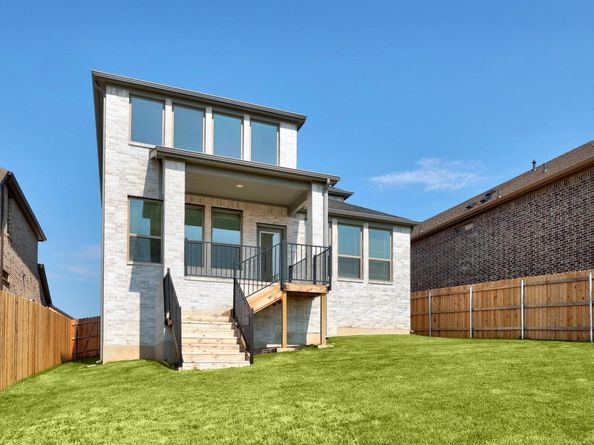 8015 Shining Flor RUN, Lago Vista TX 78645