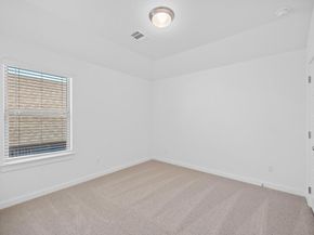 8015 Shining Flor RUN, Lago Vista TX 78645