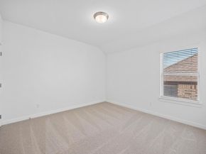 8015 Shining Flor RUN, Lago Vista TX 78645