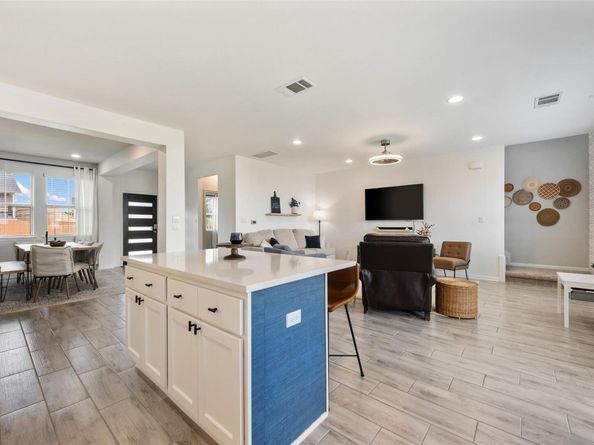 2720 Sage Ranch DR, Leander TX 78641