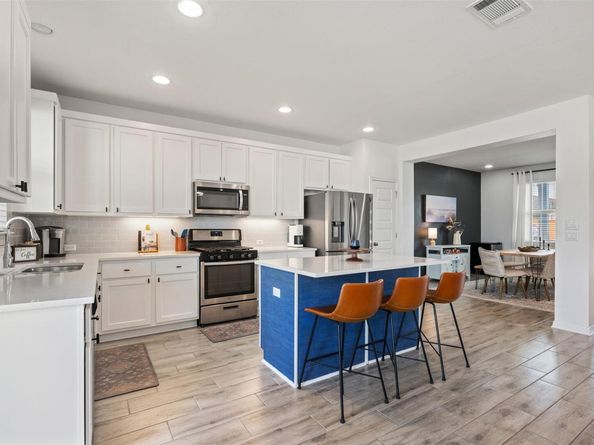 2720 Sage Ranch DR, Leander TX 78641