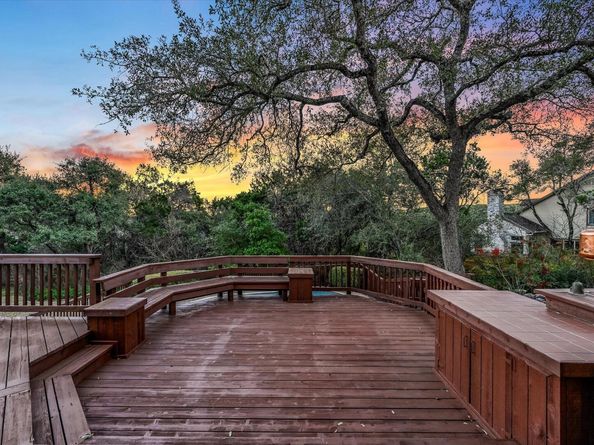 8001 Bell Mountain DR, Austin TX 78730