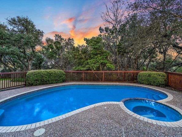 8001 Bell Mountain DR, Austin TX 78730