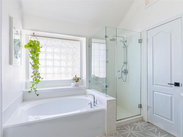 1307 Yellow Rose TRL, Cedar Park TX 78613