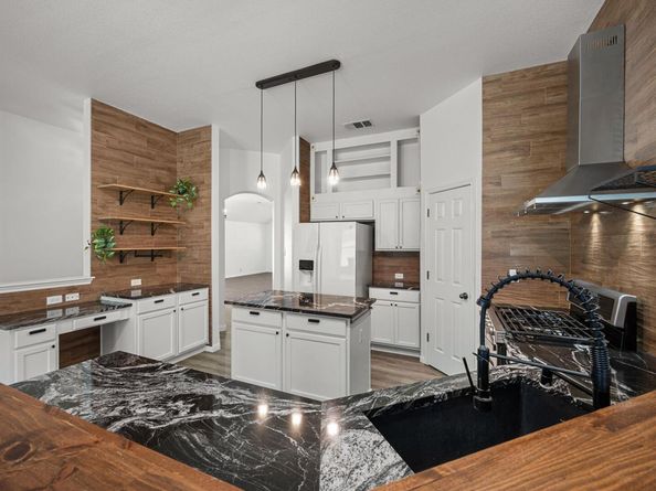 1121 Wigwam, Leander TX 78641