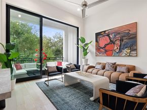 2505 Bluebonnet LN 13, Austin TX 78704