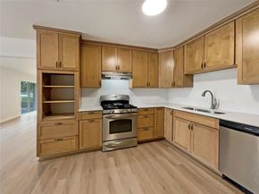 6805 Crystalbrook DR, Austin TX 78724