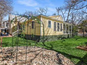 902 Blanco ST, Austin TX 78703