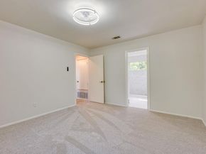 8304 Bradford Edward CV B, Austin TX 78759