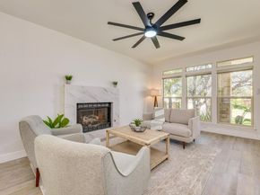 8304 Bradford Edward CV B, Austin TX 78759