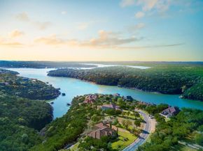 18921 Ascending TRL, Jonestown TX 78645