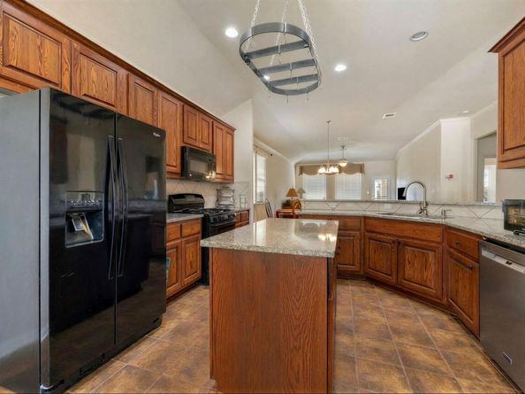 2716 Granite Hill DR, Leander TX 78641