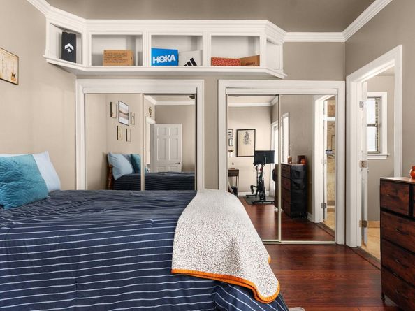 807 W 25th ST 207, Austin TX 78705