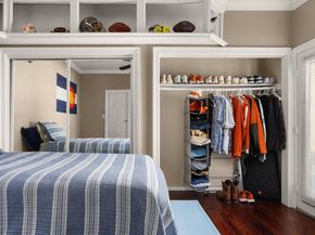 807 W 25th ST 207, Austin TX 78705