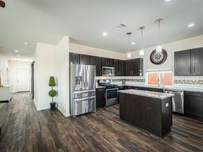 6220 Andes Peak TRL, Austin TX 78747