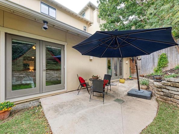 1115 W 7th ST 106, Austin TX 78703