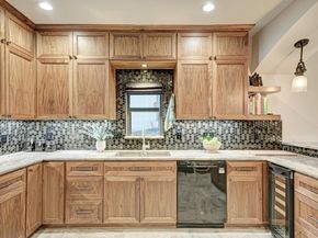 1115 W 7th ST 106, Austin TX 78703