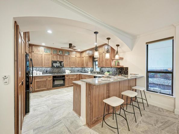 1115 W 7th ST 106, Austin TX 78703