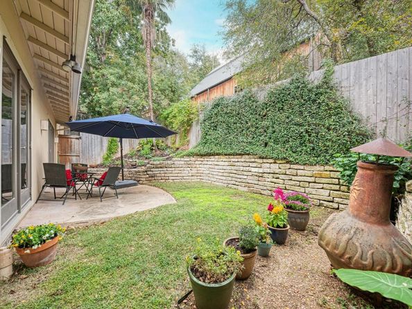 1115 W 7th ST 106, Austin TX 78703