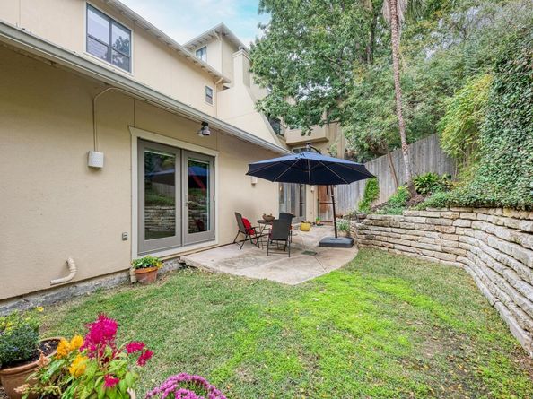 1115 W 7th ST 106, Austin TX 78703