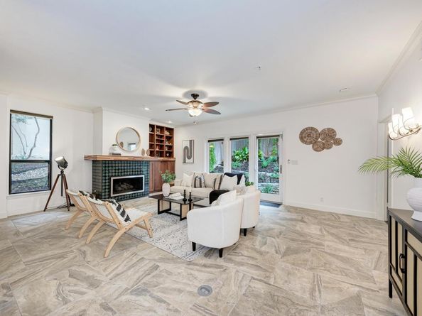 1115 W 7th ST 106, Austin TX 78703