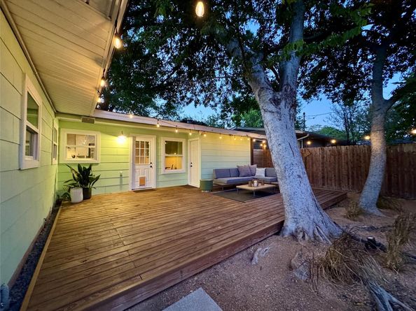 7703 Lazy LN, Austin TX 78757
