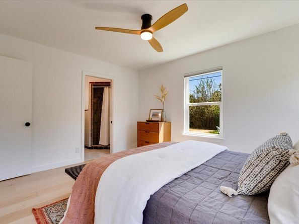 7703 Lazy LN, Austin TX 78757