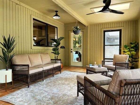 10502 Ronwood DR, Austin TX 78750