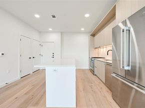 2209 S 1st ST 309, Austin TX 78704