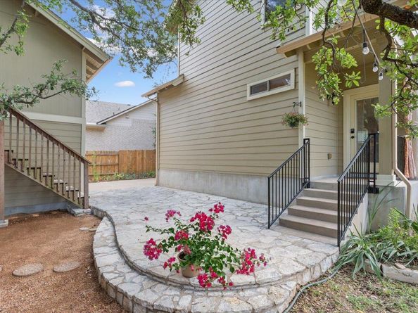 205 Village Park DR, Georgetown TX 78633
