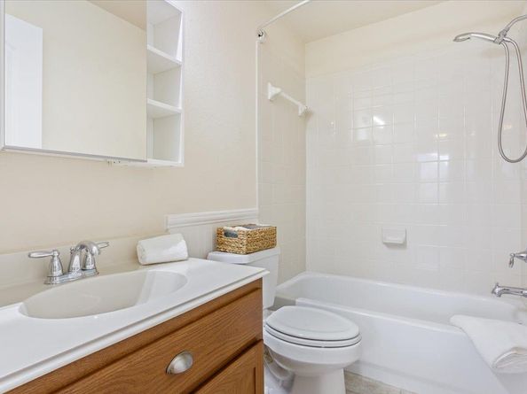 205 Village Park DR, Georgetown TX 78633