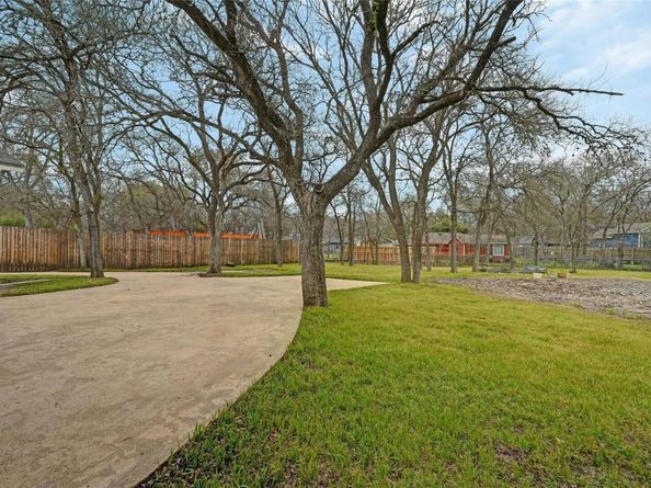 10309 Wommack RD, Austin TX 78748