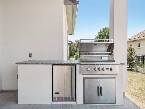 205 Indigo LN, Georgetown TX 78628