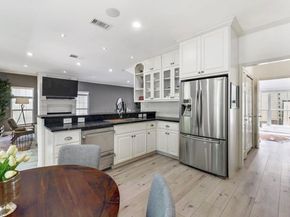 210 Le Grande Ave, Austin TX 78704