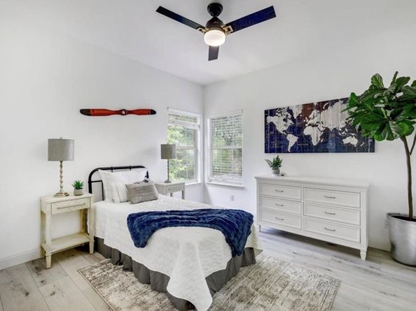210 Le Grande Ave, Austin TX 78704