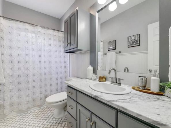 210 Le Grande Ave, Austin TX 78704