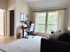 10032 Scull Creek DR, Austin TX 78730