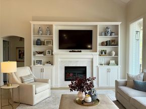 10032 Scull Creek DR, Austin TX 78730