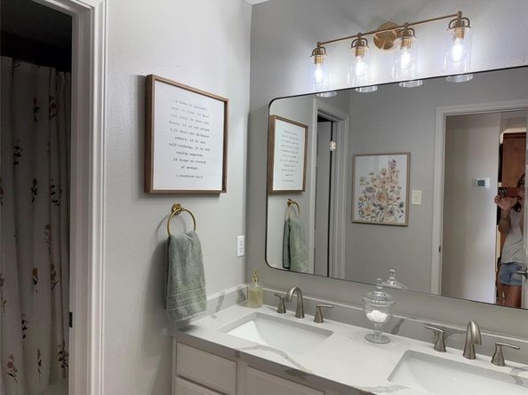 10032 Scull Creek DR, Austin TX 78730