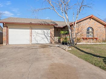 1712 Pine Knoll DR