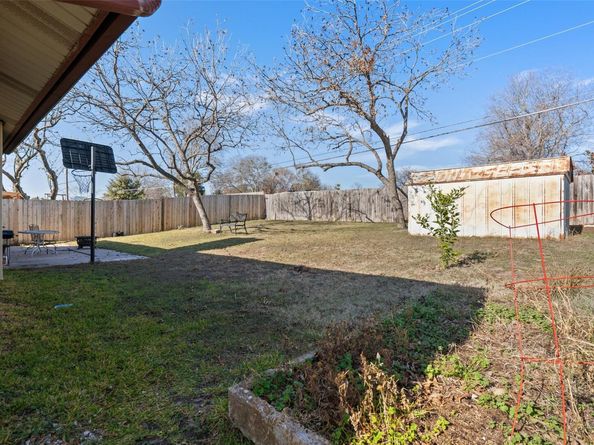 1712 Pine Knoll DR, Austin TX 78758