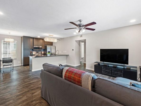 910 Duncan LN 1, Austin TX 78705