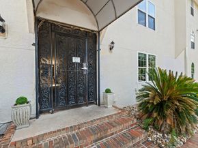 910 Duncan LN 1, Austin TX 78705