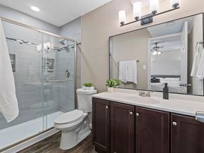 910 Duncan LN 1, Austin TX 78705