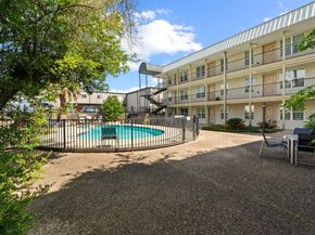 910 Duncan LN 1, Austin TX 78705