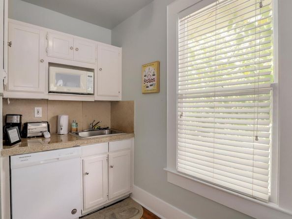 1209 W 8th ST, Austin TX 78703